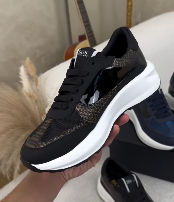 Men's Premium Flake Patent Leather Casual Shoes