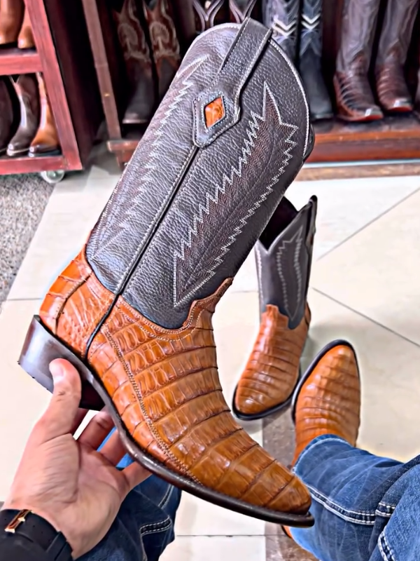 Men's Textured Brown High Top Boots