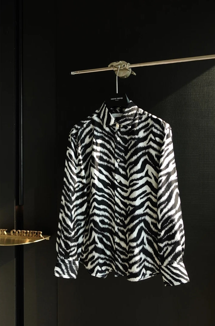 Men's Tiger Patterned Silk Long Sleeved Shirt