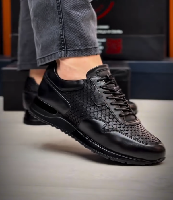 Breathable Leather Scale Casual Shoes