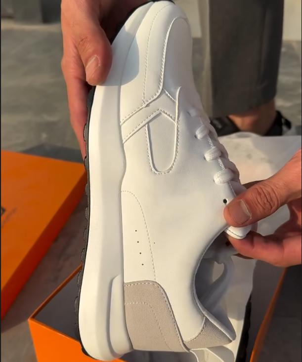Matte Breathable Leather Casual Shoes