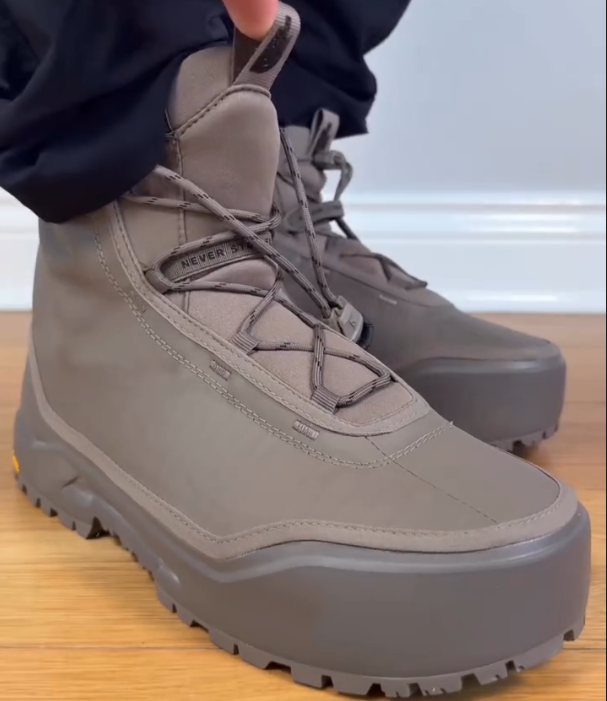 Technology Fabric High Top Casual Shoes