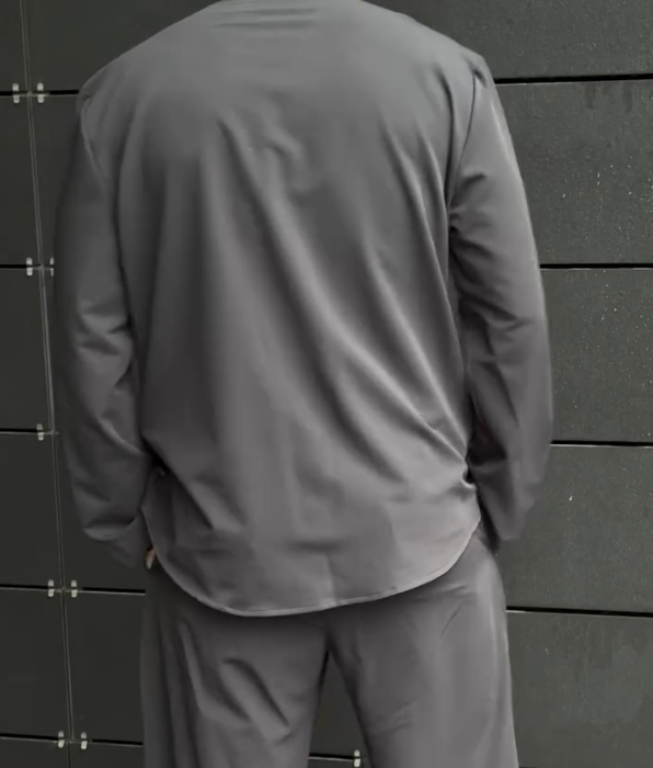 Men's Fake Two Piece Long Sleeved Shirt