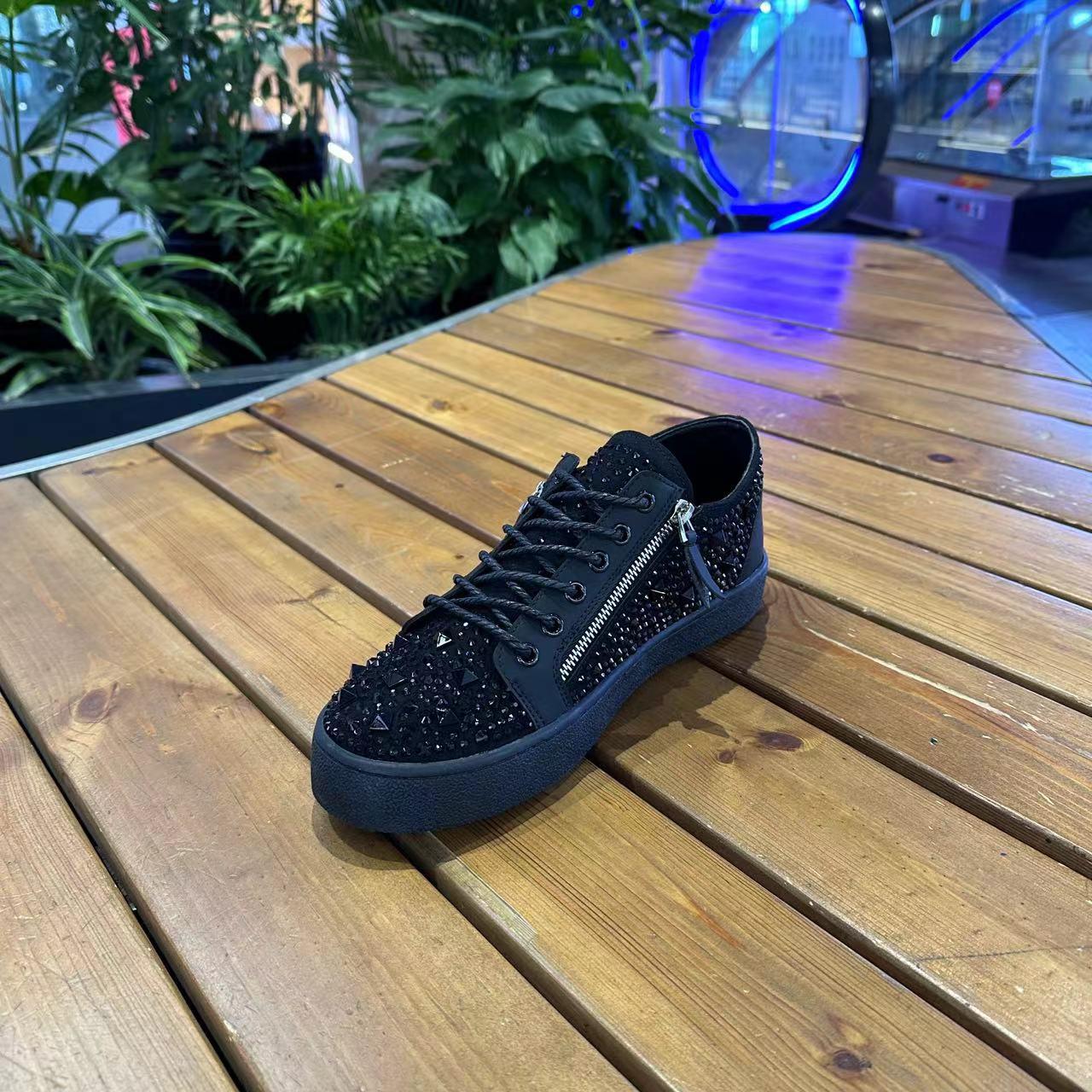 Men's Rhinestone Casual Trendy Board Shoes