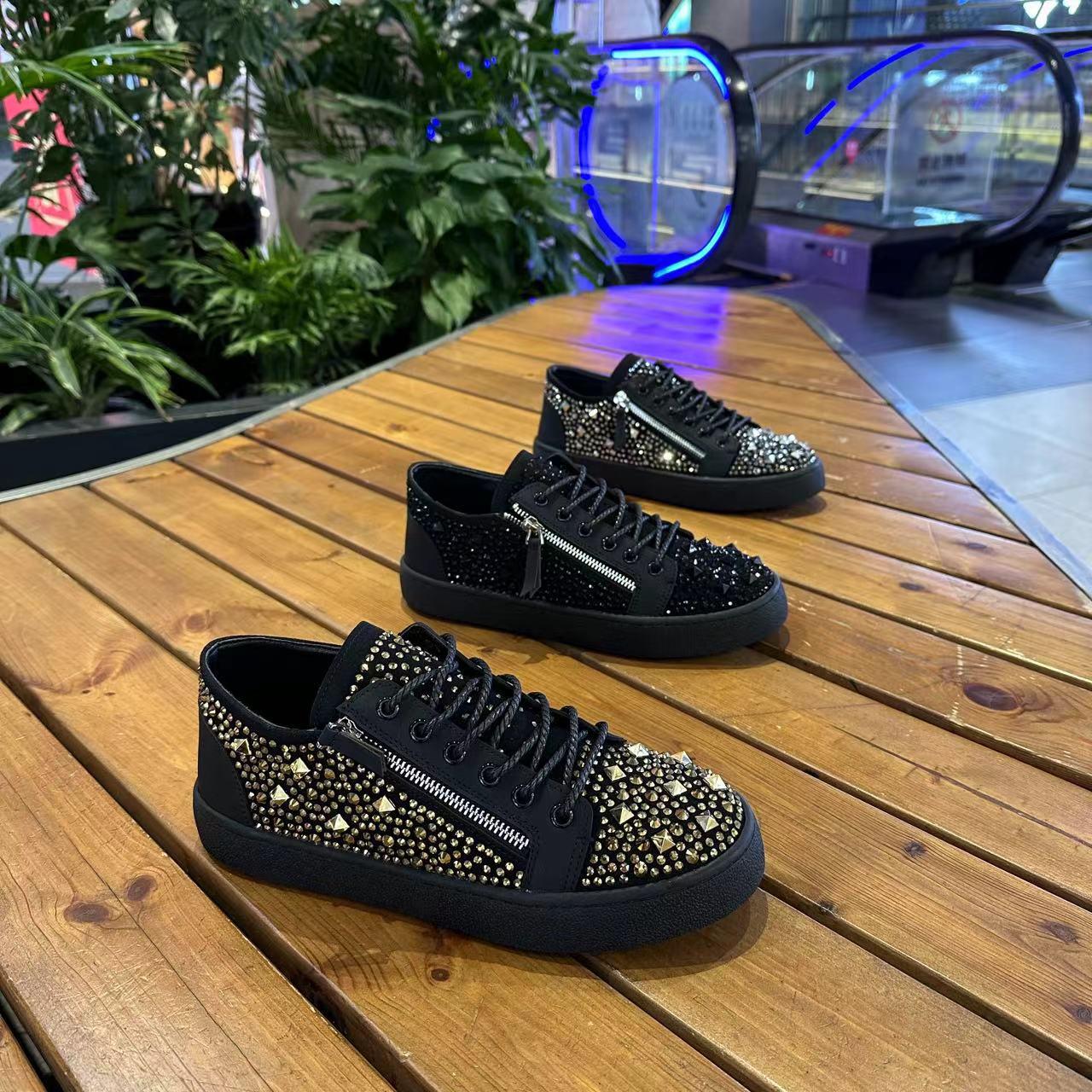 Men's Rhinestone Casual Trendy Board Shoes