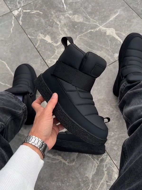 Allblack Quilted Boots