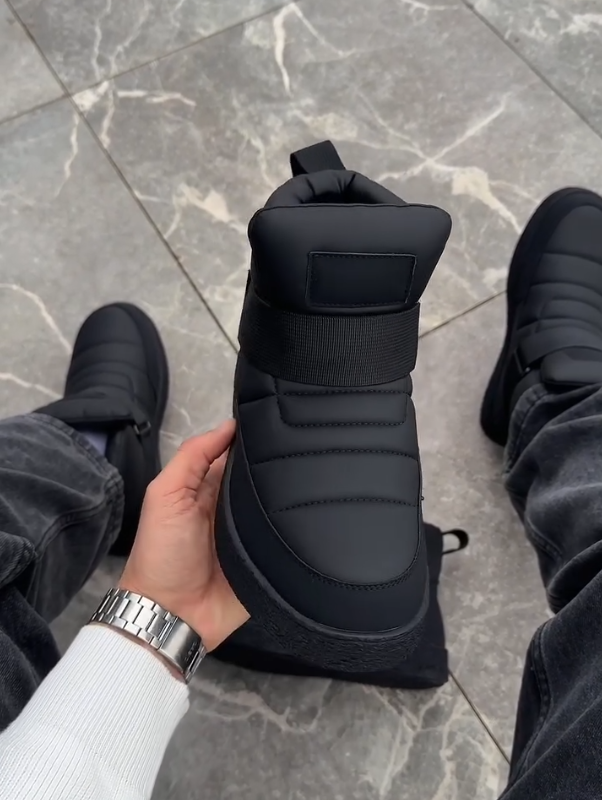 Allblack Quilted Boots