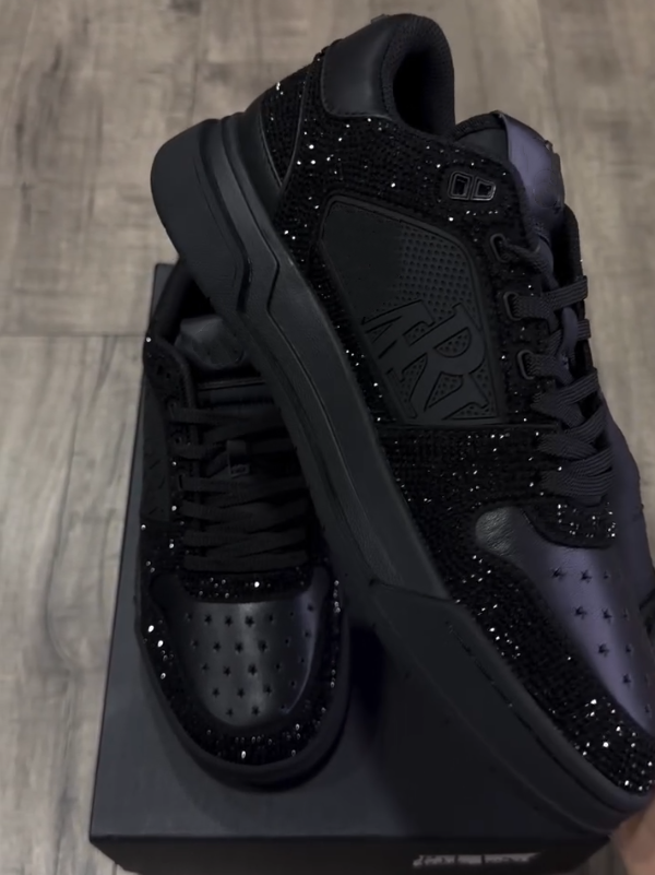 KIKI Black Diamond Sneaker
