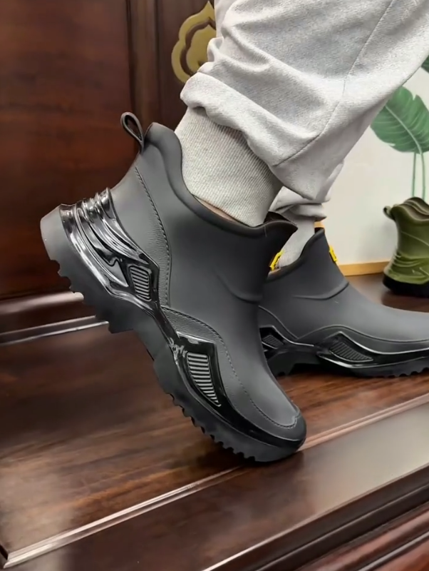 TitanFlex Ankle Boot