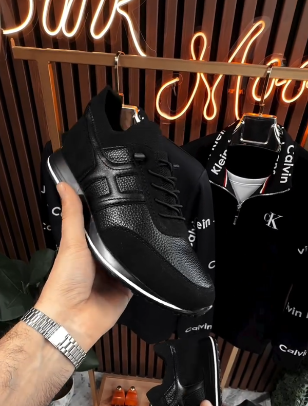 UrbanEdge Performance Sneaker