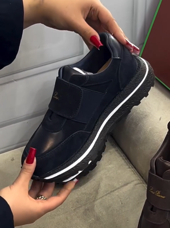 ZeroGrip Velcro Sneaker