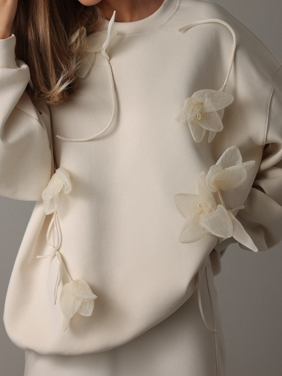 Flower Three-dimensional Decorative Sweater