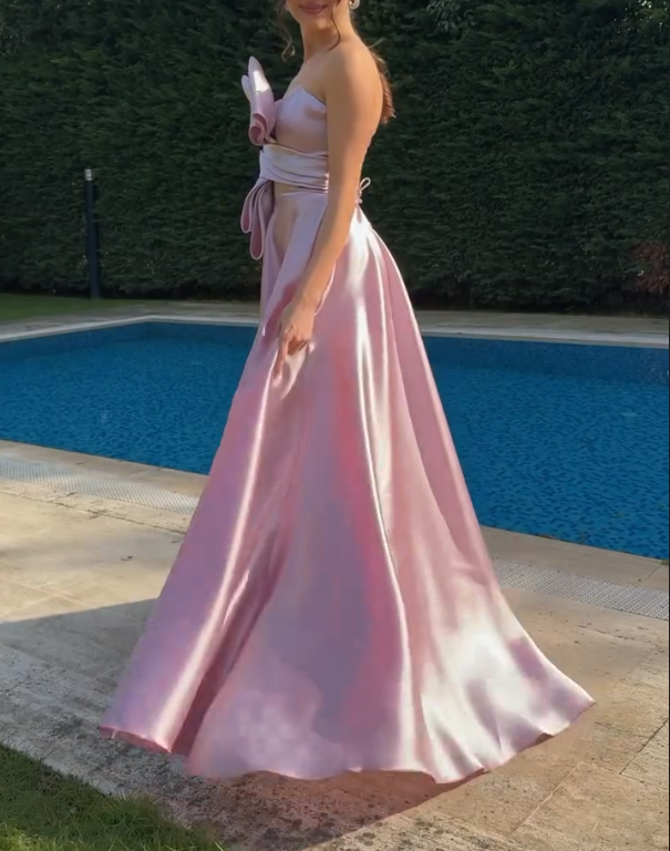 Light Pink Chest Bow Dress