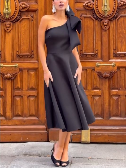 Oblique Shoulder Bow Dress