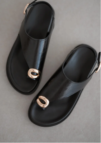 Fingertip Golden Sandals