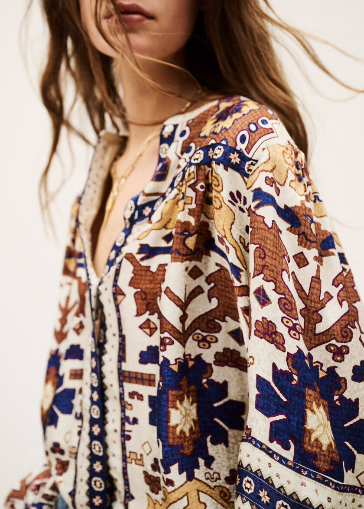 Retro Printed Lightweight Long Sleeved Shirt