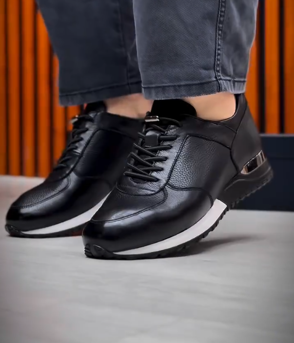 Bright And Breathable Leather Casual Shoes