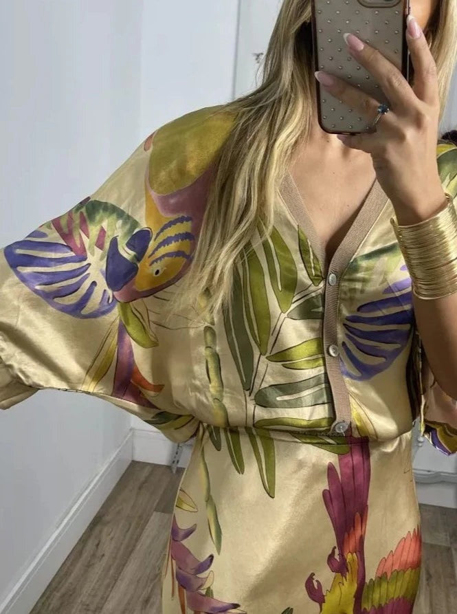 Cool and Breathable V-Neck Two-Piece Dress