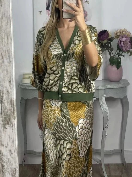 Cool and Breathable V-Neck Two-Piece Dress