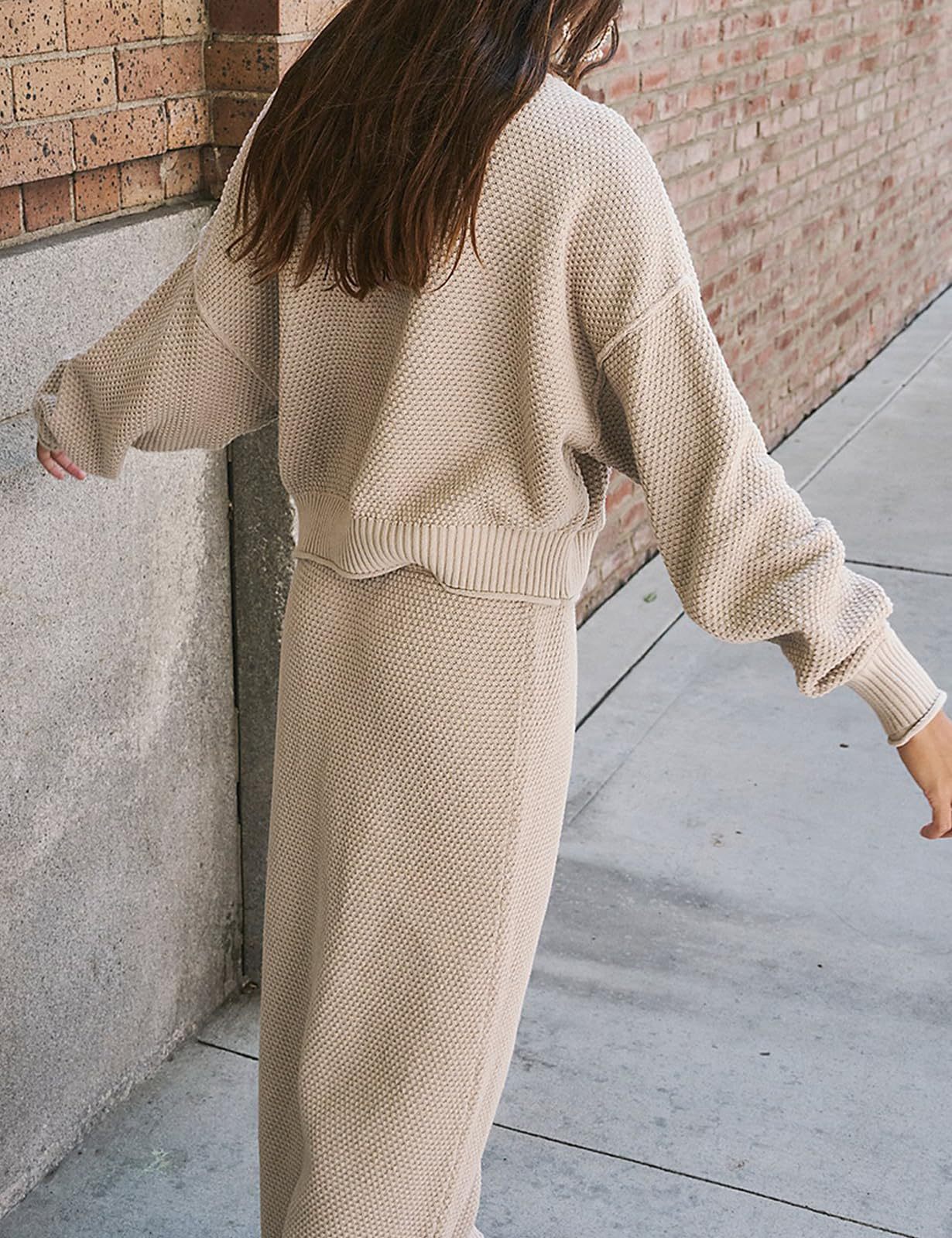 Small High Collar Top Pencil Skirt 2pc Set