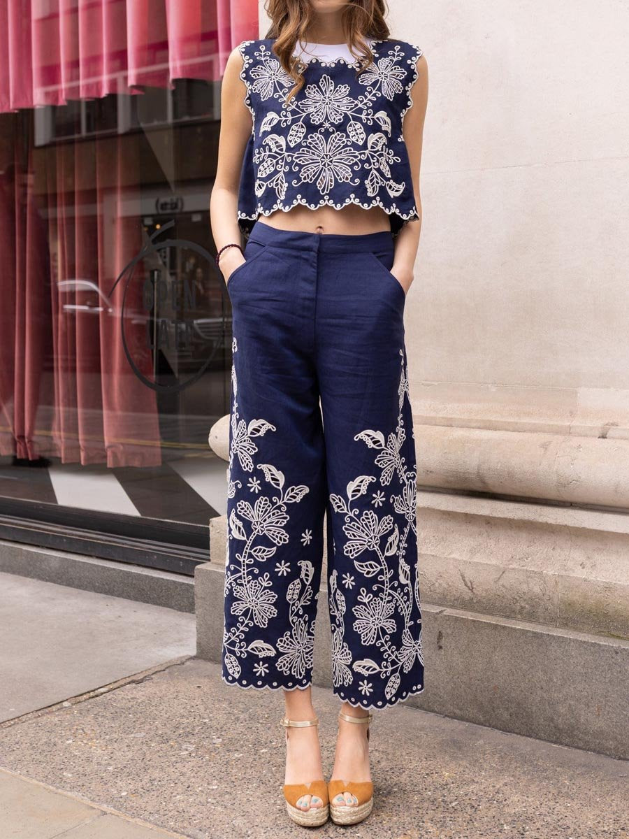 Embroidered Printed Sleeveless Two Pieces Set