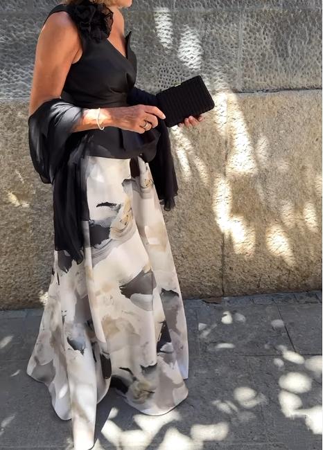 Stylish Elegant Floral 2pc Set